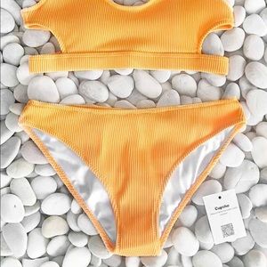 Cupshe yellow bottoms only